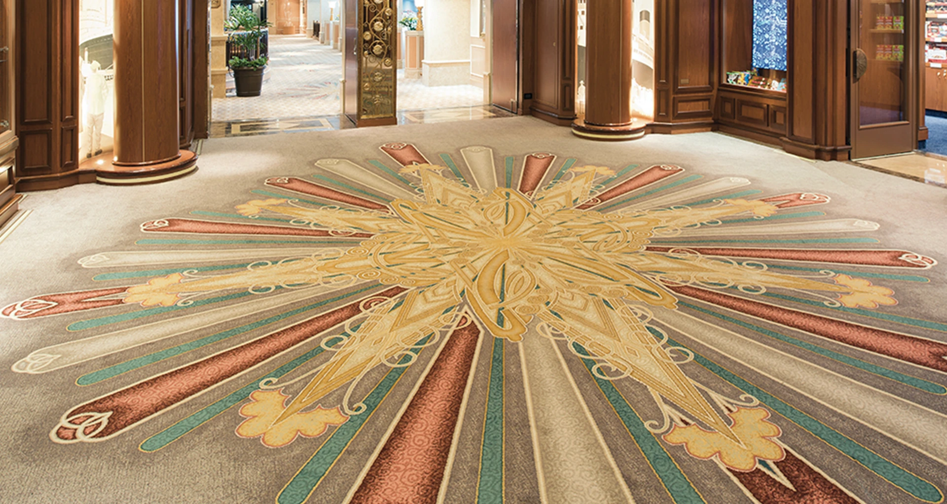 Hero_Queen_Elizabeth_Ulster_Carpets_Custom_Design.png